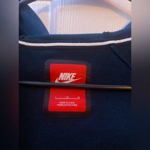 Men’s Nike tech jacket